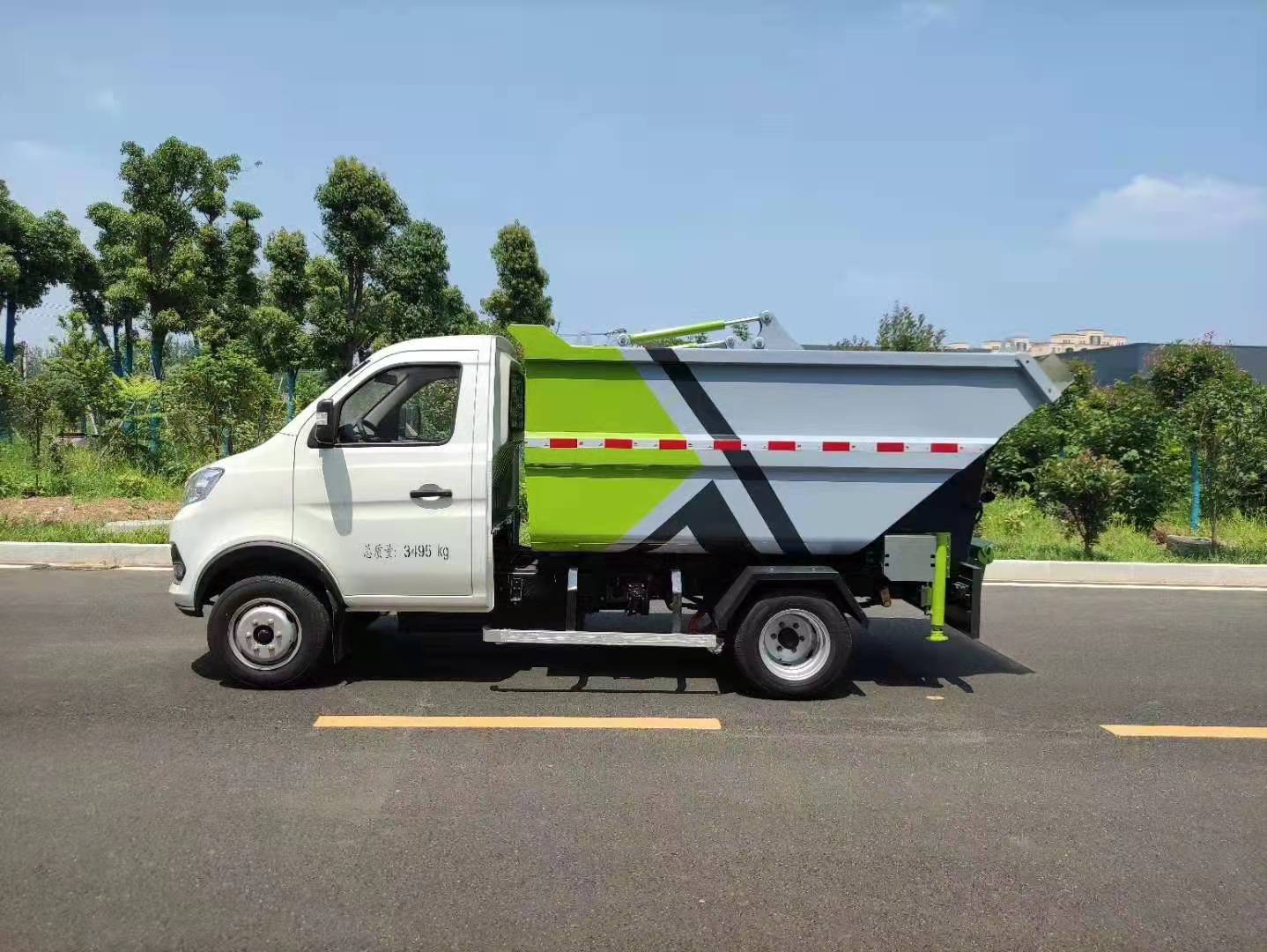 東風(fēng)純電動(dòng)自裝卸垃圾車(chē)