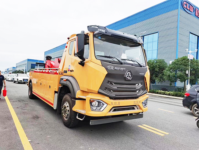 國六單橋重汽豪瀚拖吊聯體清障車
